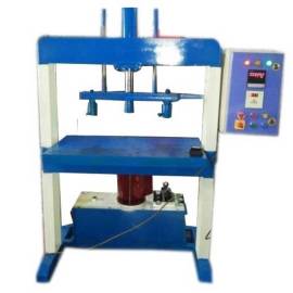 Semi Automatic Triple Die Paper Plate Hydraulic Machine Manufacturers, Suppliers in Lucknow